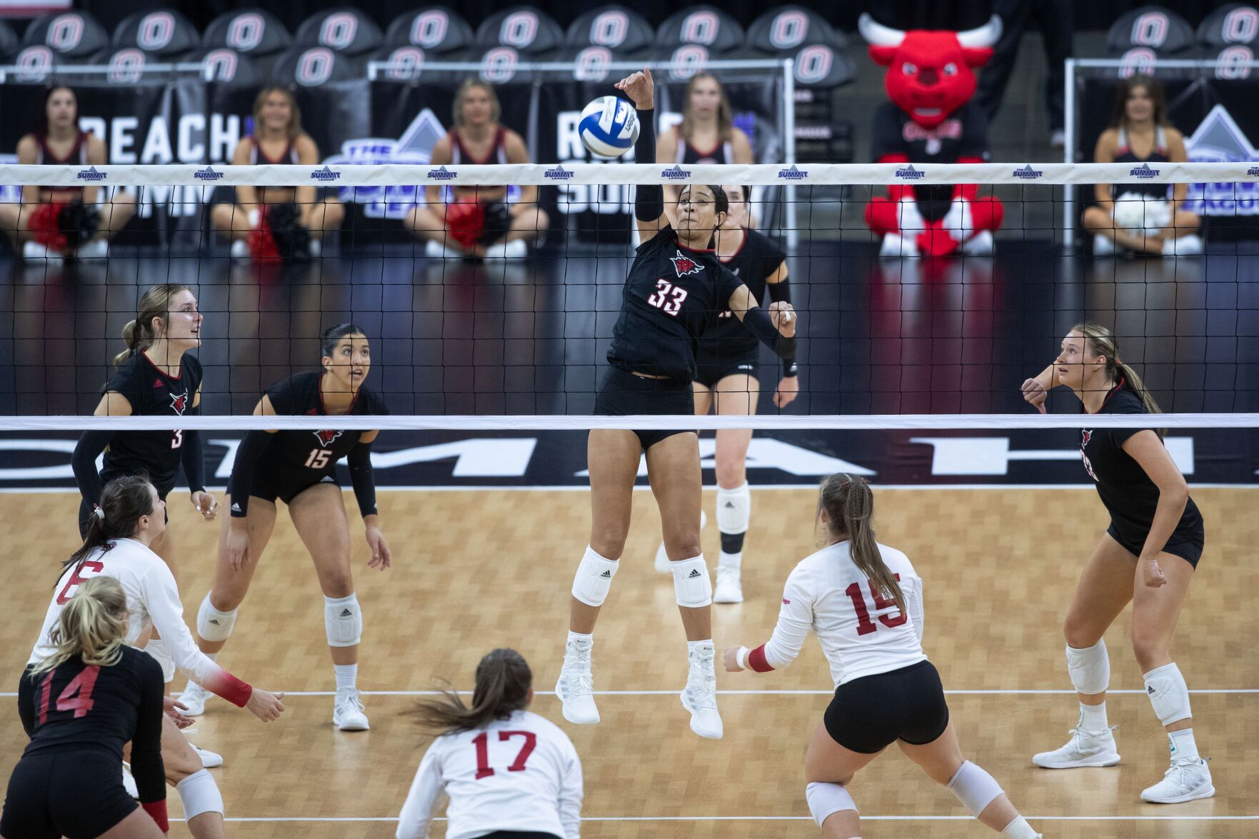 112722-owh-spo-unovolley-kc-0017.JPG